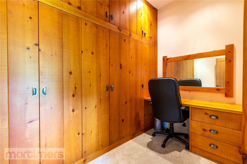 Master Dressing Room