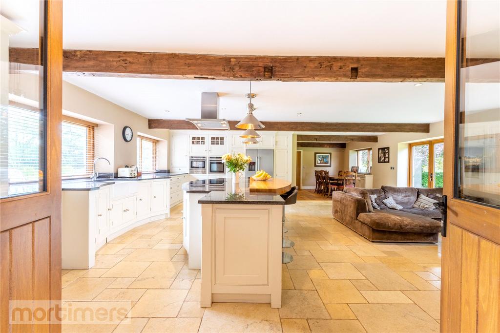 Kitchen/Sitting Room
