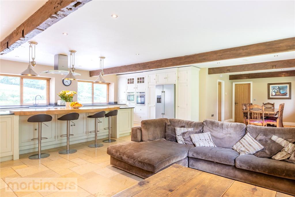 Kitchen/Sitting Room