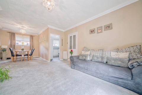 217 Abbeylands Road, Clydebank, G81 5DS