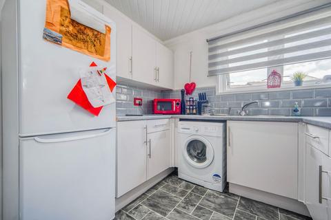 217 Abbeylands Road, Clydebank, G81 5DS