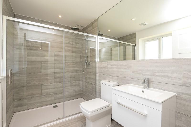 Master Ensuite