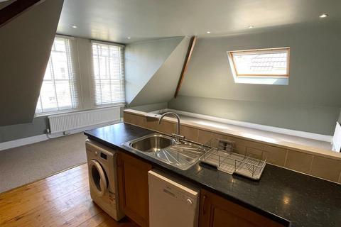 2 bedroom apartment to rent, Whatley Road, Clifton, Bristol