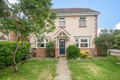 66 Arundel Road, Benfleet, SS7 4EF