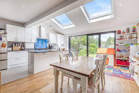 15 Northway, Morden, SM4 4HE