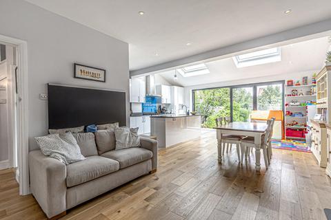 15 Northway, Morden, SM4 4HE