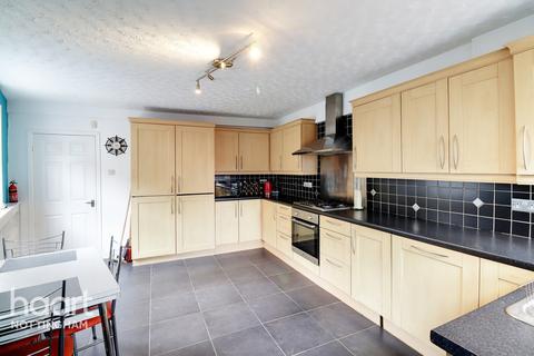 9 Spalding Road, Nottingham, NG3 2AY