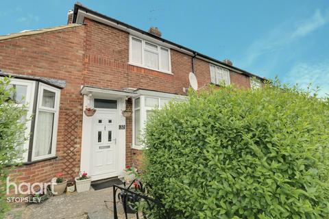 32 Hazelwood Close, Luton, LU2 8AR