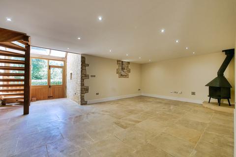 undefined, Beech Lane, HAWKESBURY UPTON