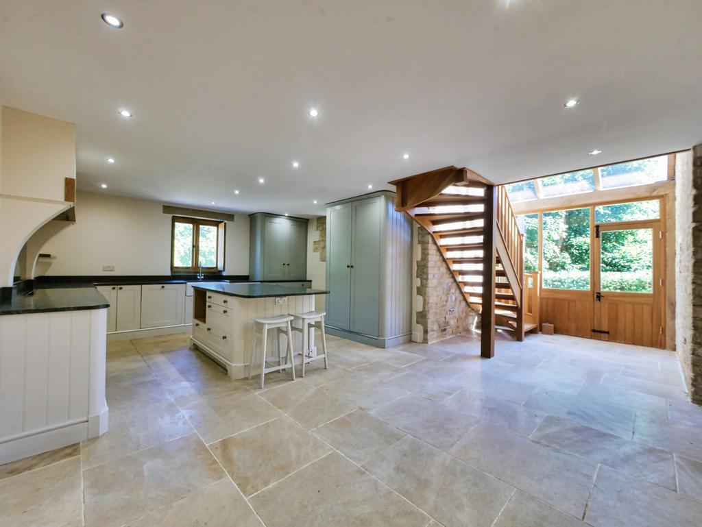 Kitchen reception