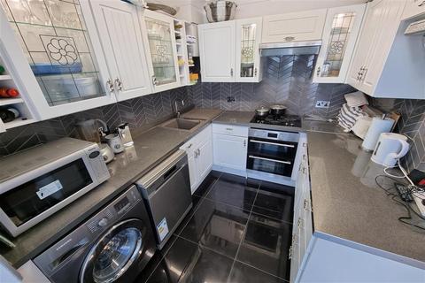 88 Welbeck Road, Carshalton, SM5 1TA