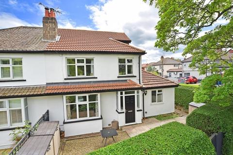 38 Hookstone Road, Harrogate, HG2 8BW