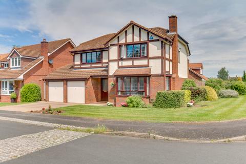 2 Ashton Croft, Solihull, B91 3TY