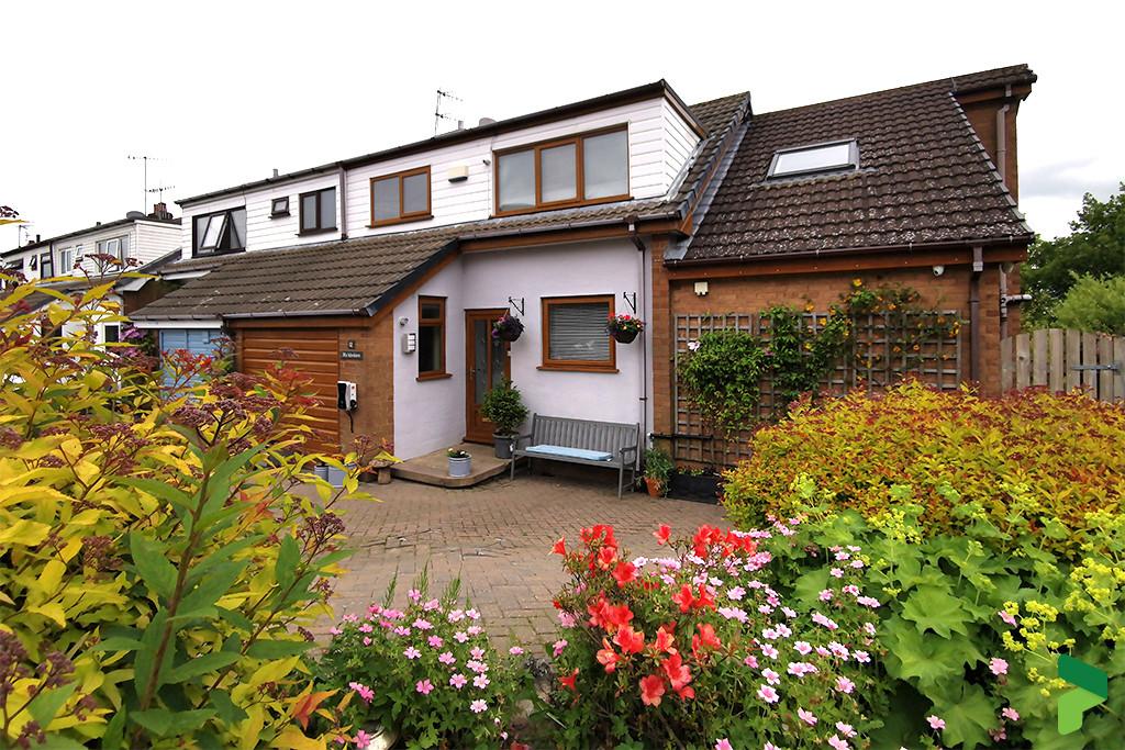 Woodlands Grove, Darwen 4 bed semidetached house £325,000
