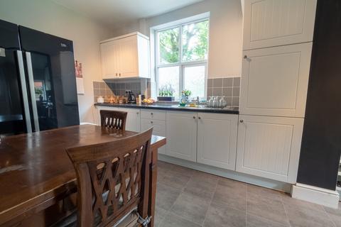 46 Avallon Way, Darwen, BB3 3JZ