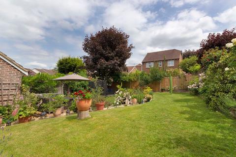 7 Brindles Field, Tonbridge, TN9 2YR