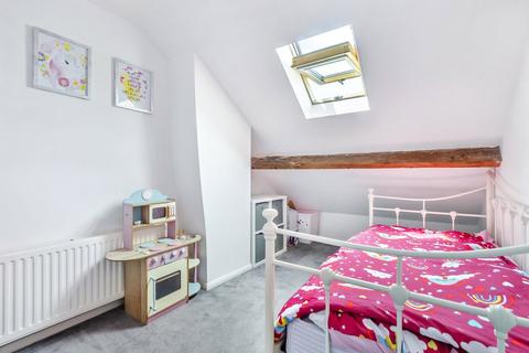 15 Oxton Drive, Tadcaster, LS24 8AH