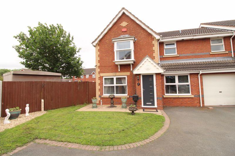 Whitebeam Close, Clayhanger, Walsall, WS8 7QR 3 bed end of terrace