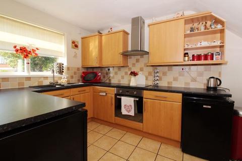7 Balmoral Close, Walsall, WS4 1QX