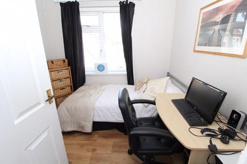 7 Balmoral Close, Walsall, WS4 1QX