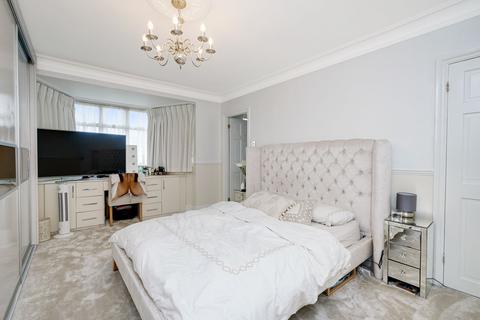 34 Barnham Road, Greenford, UB6 9LR