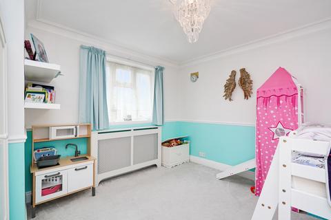 34 Barnham Road, Greenford, UB6 9LR