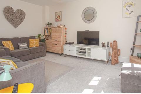 6 Anstee Close, Banbury, OX16 9ZW
