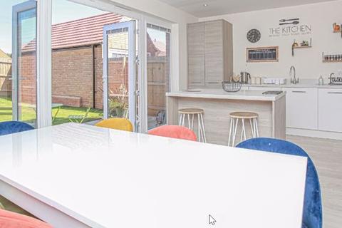 6 Anstee Close, Banbury, OX16 9ZW