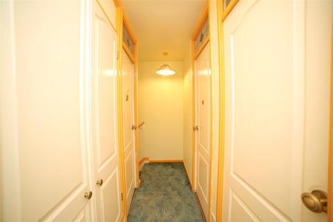33 Bembridge, Telford, TF3 1NB