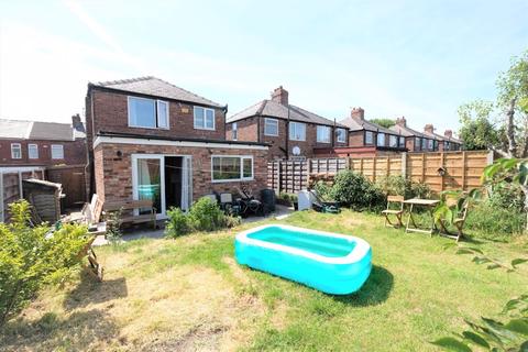 8 Higher Croft, Eccles, Manchester, M30 7AT