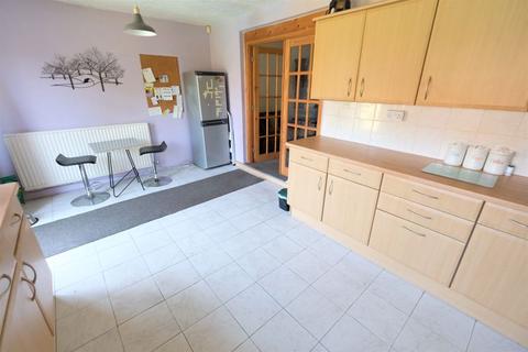 8 Higher Croft, Eccles, Manchester, M30 7AT