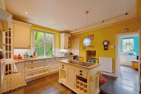 undefined, New Road, Liskeard PL14