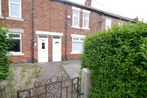 2 bedroom end of terrace house to rent, Station Road, Camperdown, Newcastle upon Tyne