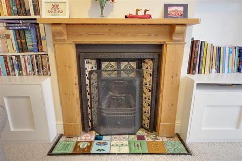 52 Edinburgh Road, Reading, RG30 2UB