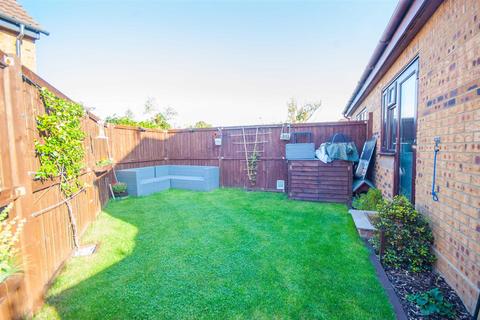 60 Rubens Gate, Chelmsford, CM1 6GN