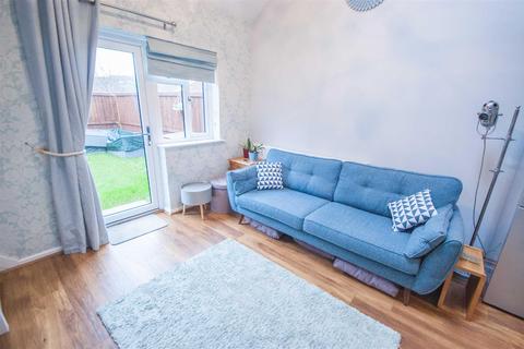 60 Rubens Gate, Chelmsford, CM1 6GN