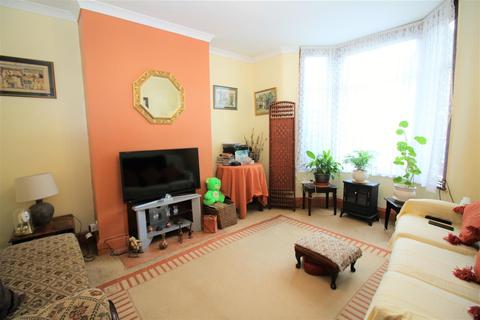 14 Westerham Road, London, E10 7AE