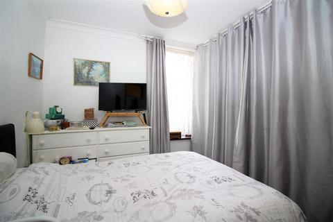 14 Westerham Road, London, E10 7AE