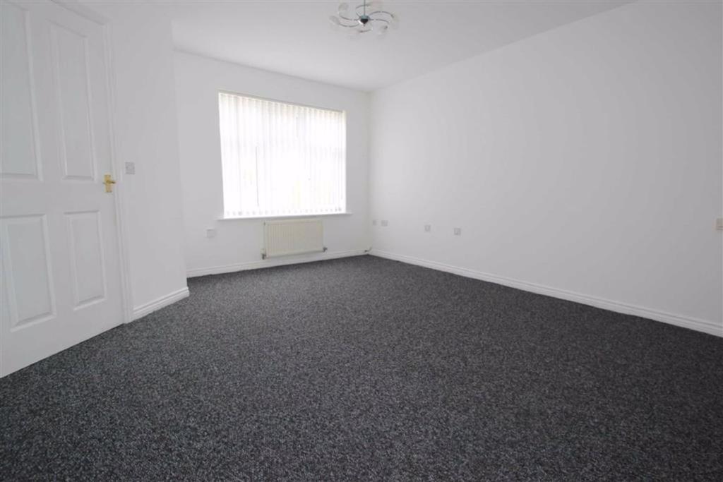 Lovaine Place West, North Shields, NE29 3 bed end of terrace house £