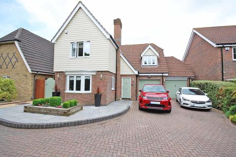 3 Colville Close, Great Notley, Braintree, CM77 7ZA
