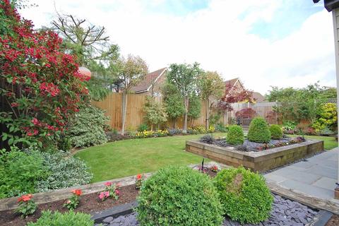 3 Colville Close, Great Notley, Braintree, CM77 7ZA