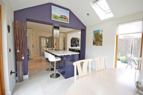 3 Colville Close, Great Notley, Braintree, CM77 7ZA