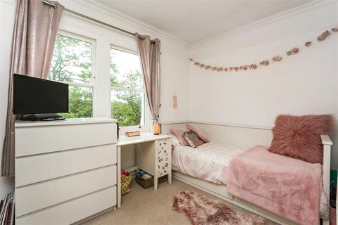 3 Bridge Road, Ascot, SL5 9NL