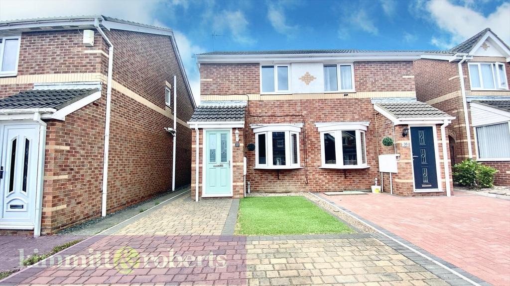 Cheviot Gardens, Seaham 2 bed semidetached house £129,950