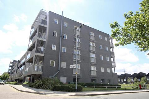 1 bedroom flat for sale, Harlequin Close, Barking, IG11