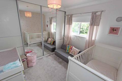 14 Ashenden Rise, Wolverhampton, WV3 8LE