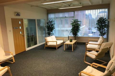 Office to rent - Suite A, Market House Business Centre, Swindon, Wiltshire, SN3 1QY