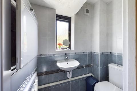 47 The Brambles, Bar Hill, Cambridge, CB23 8SZ