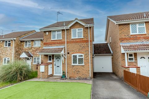 22a Albert Road, Bagshot, GU19 5QJ