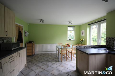 19 Elm Tree Road, Harborne, Birmingham, B17 9AP